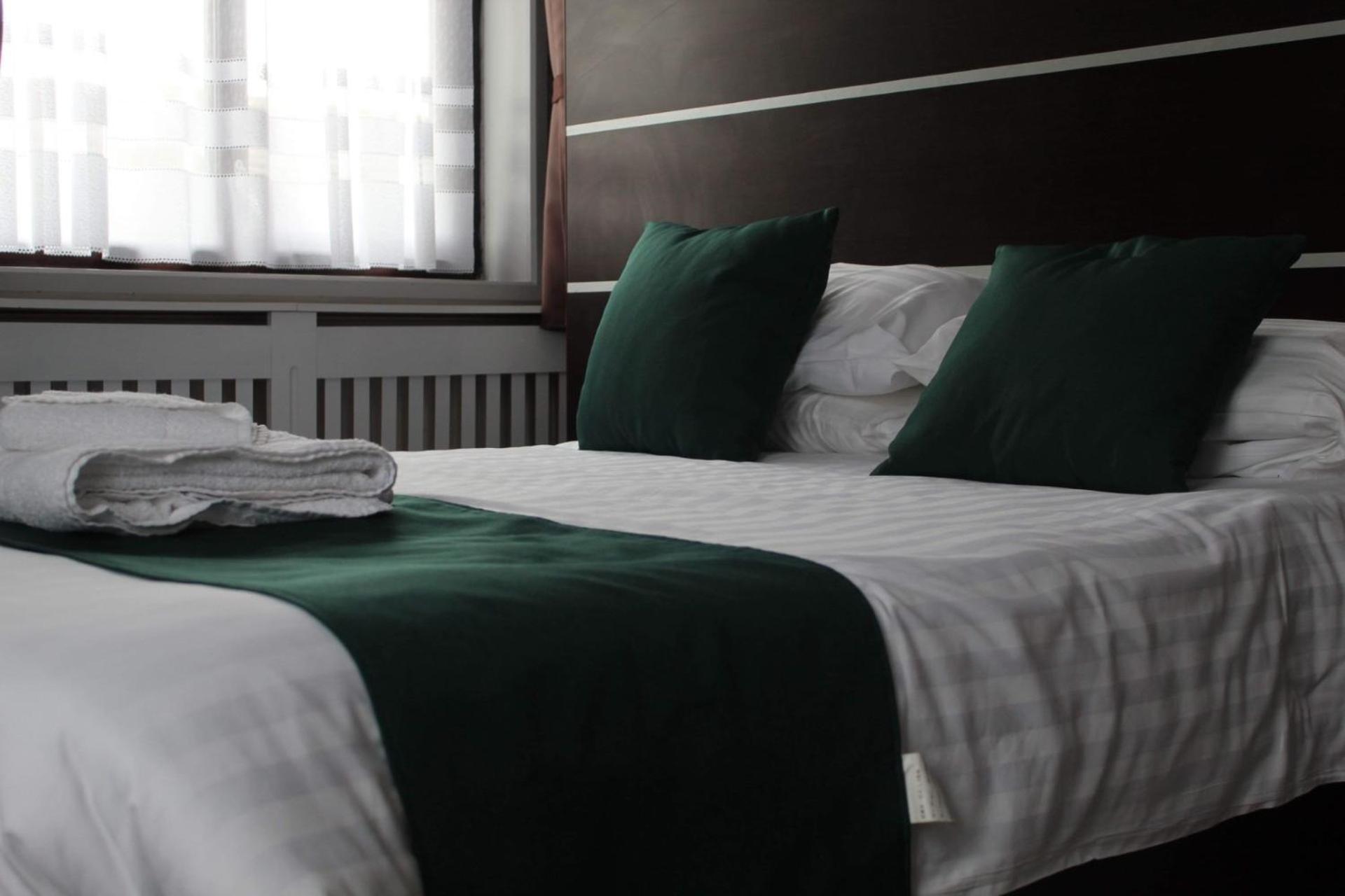Best Western Ebbw Vale Extérieur photo