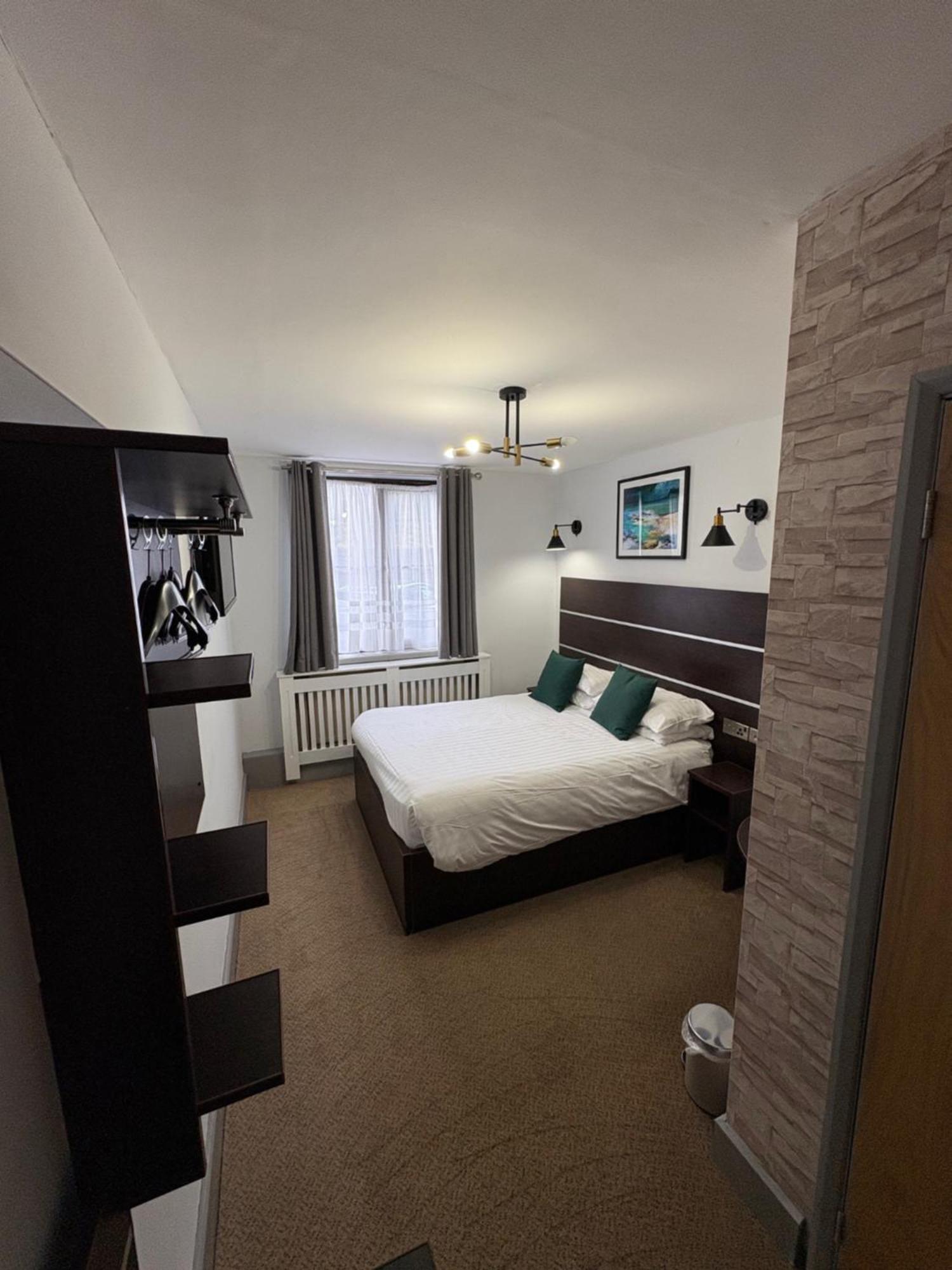 Best Western Ebbw Vale Extérieur photo