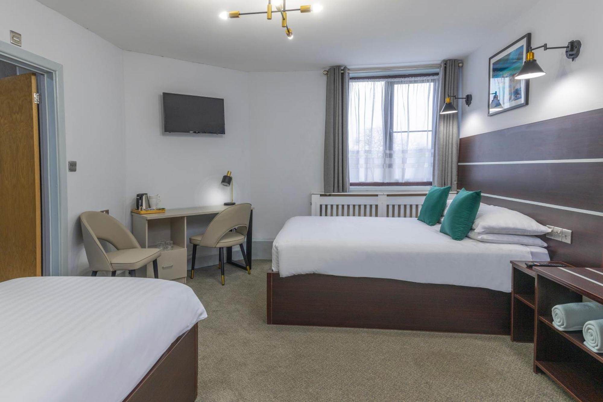 Best Western Ebbw Vale Extérieur photo